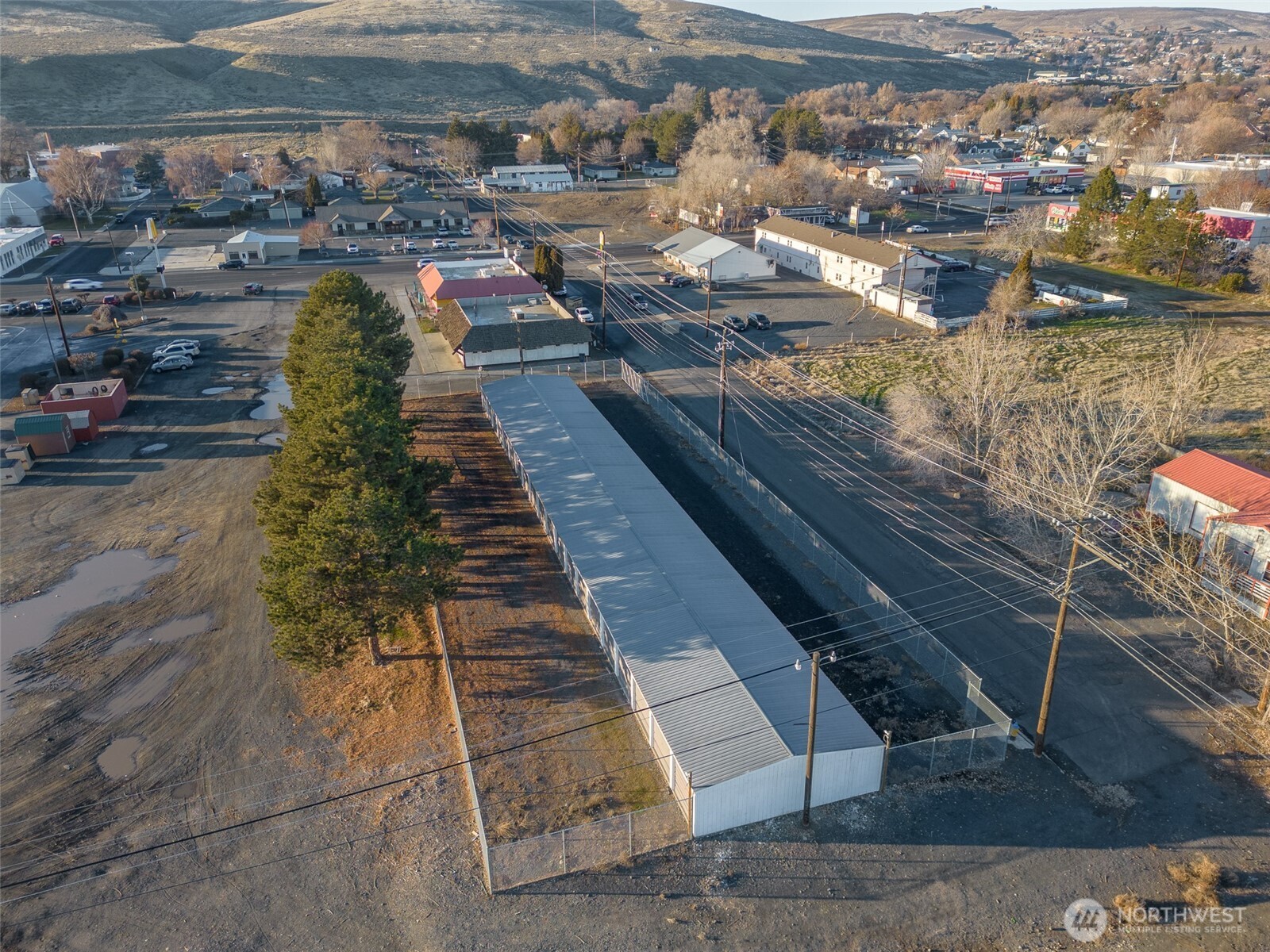 104 9th Avenue SW