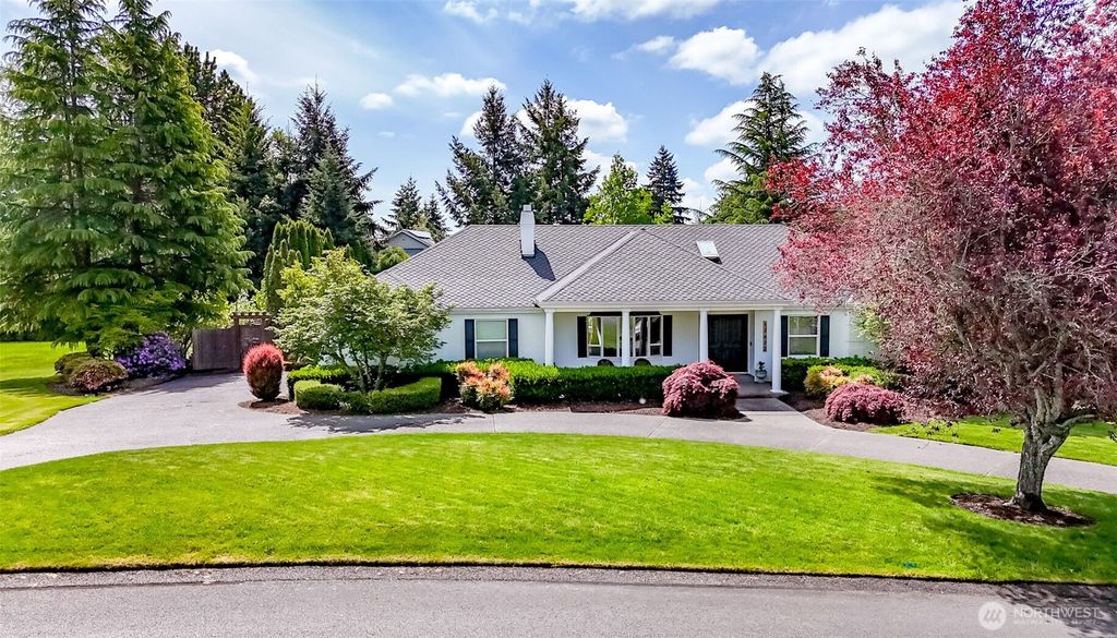 Photo of 13622 116th Street Ct E, Puyallup, WA 98374 (MLS # 2526051)