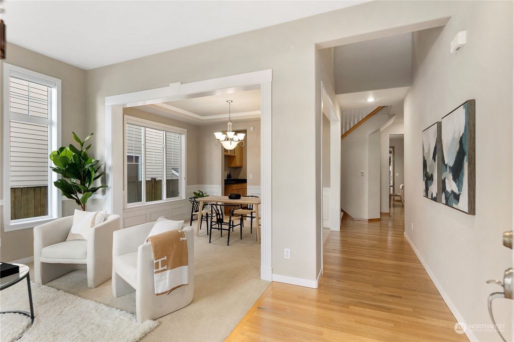 Photo of 8962 NE 148th Place, Kenmore, WA 98028 (MLS # 2069981)