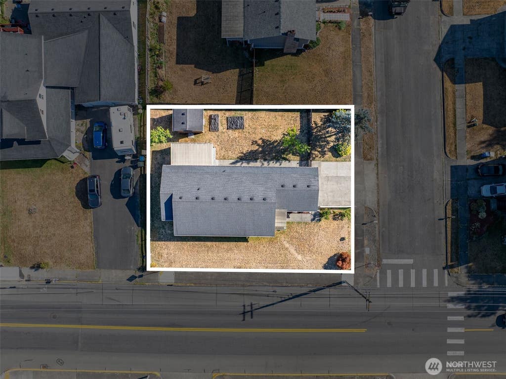 Photo of 804 Wayne Drive, Centralia, WA 98531 (MLS # 2572702)