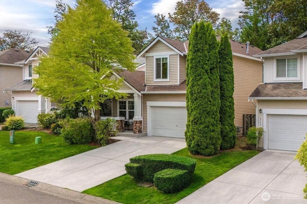 Photo of 27345 245th Avenue SE, Maple Valley, WA 98038 (MLS # 2547832)