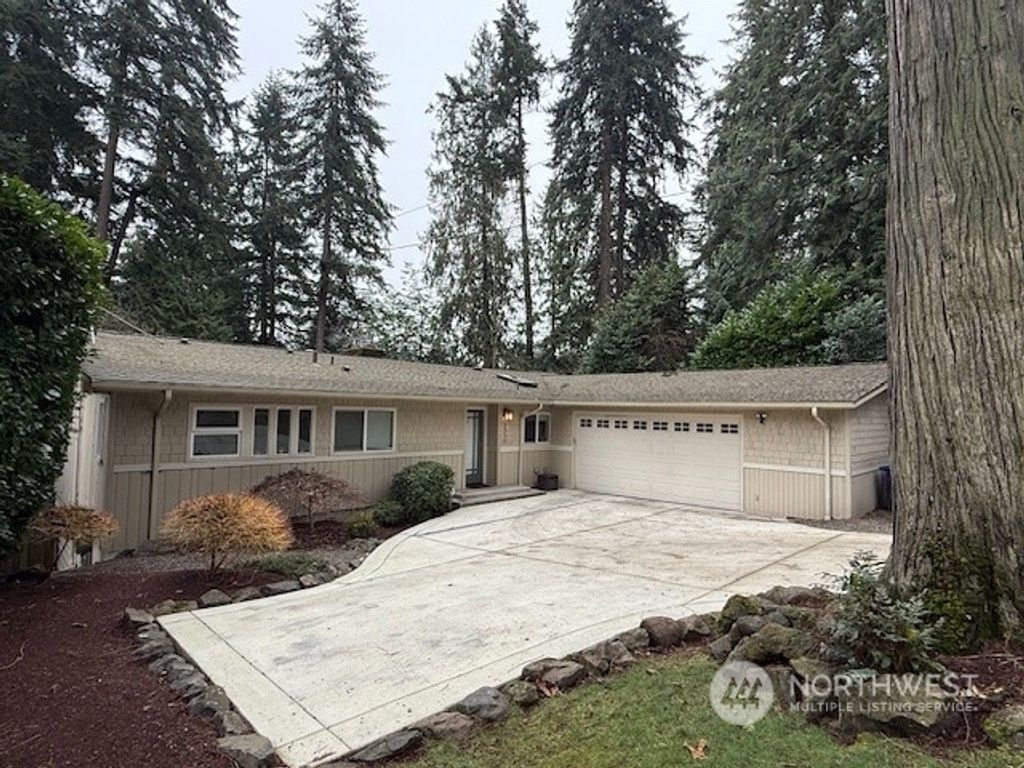 Photo of 2530 108th Avenue SE, Bellevue, WA 98004 (MLS # 2324529)