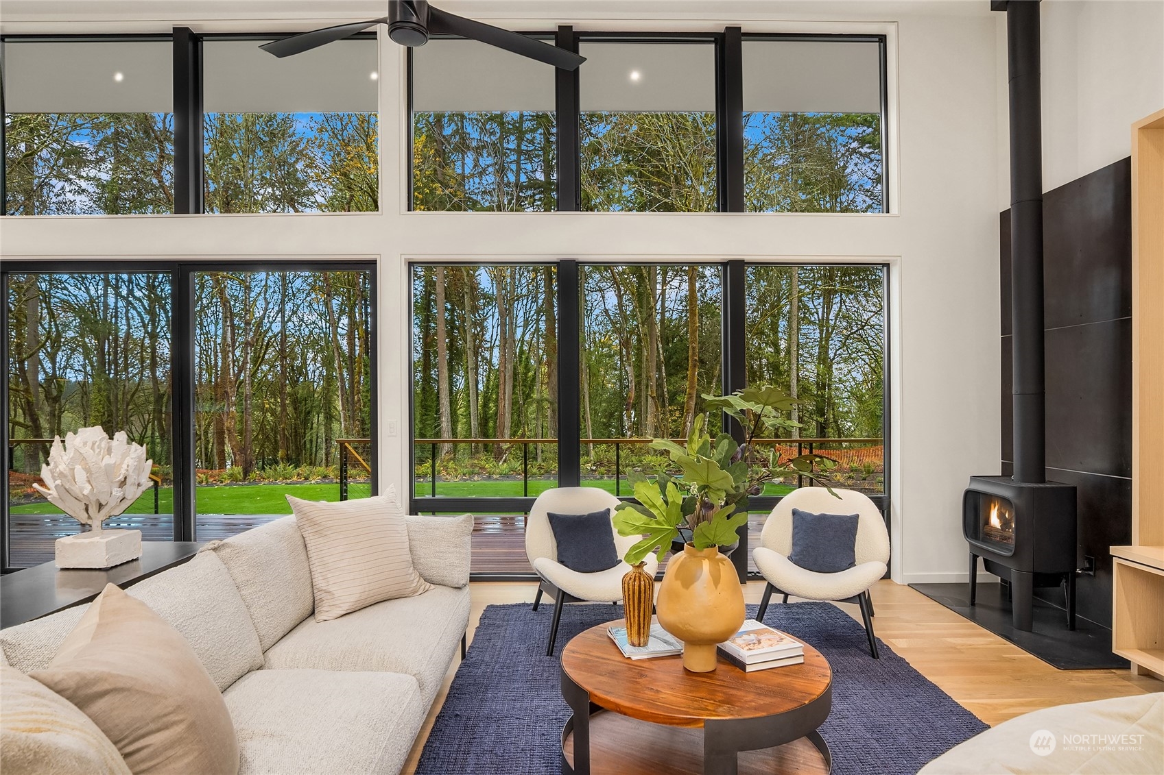 6149 NE Eagle Harbor Drive
