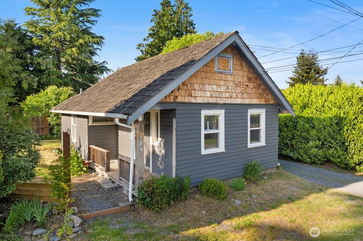 508 N 95th Street