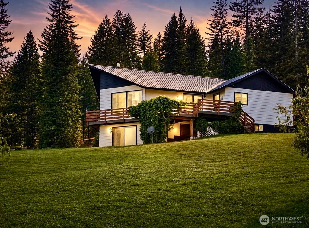 Photo of 522 Lillijard Road, Newport, WA 99156 (MLS # 2574442)