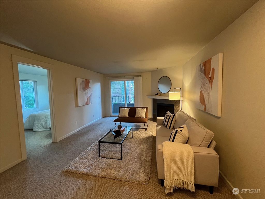 Photo of 742 Kirkland Cir Cir #E301, Kirkland, WA 98033 (MLS # 2290502)