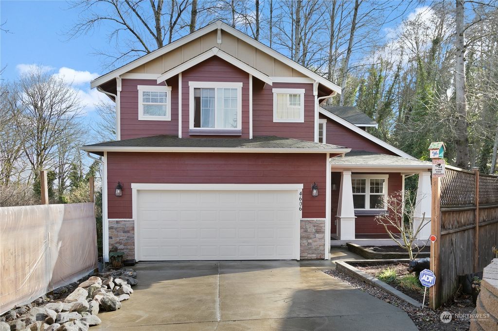 Photo of 4606 S 139th Street, Tukwila, WA 98168 (MLS # 2058938)