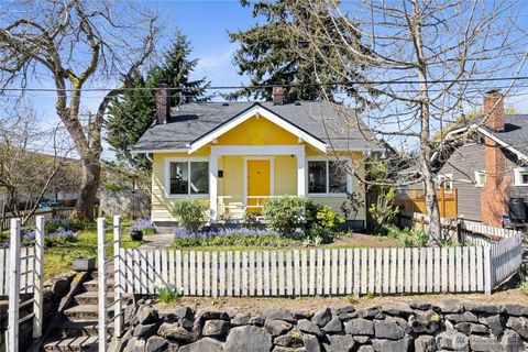 Photo of 1114 S Anderson Street, Tacoma, WA 98405 (MLS # 2495126)