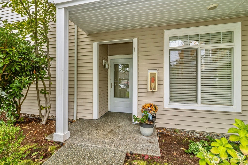 Photo of 5400 Harbour Pointe Boulevard #K102, Mukilteo, WA 98275 (MLS # 2586868)