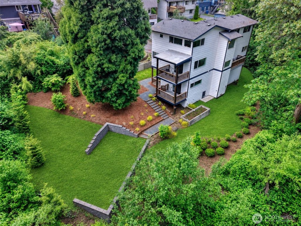 Photo of 5942 21st Avenue SW, Seattle, WA 98106 (MLS # 2526970)