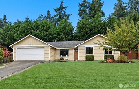 Photo of 27001 35th Avenue S, Kent, WA 98032 (MLS # 2441330)