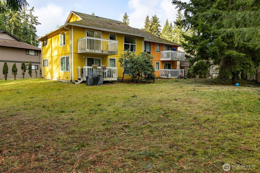 Photo of 14025 61st Place W, Edmonds, WA 98026 (MLS # 2499588)