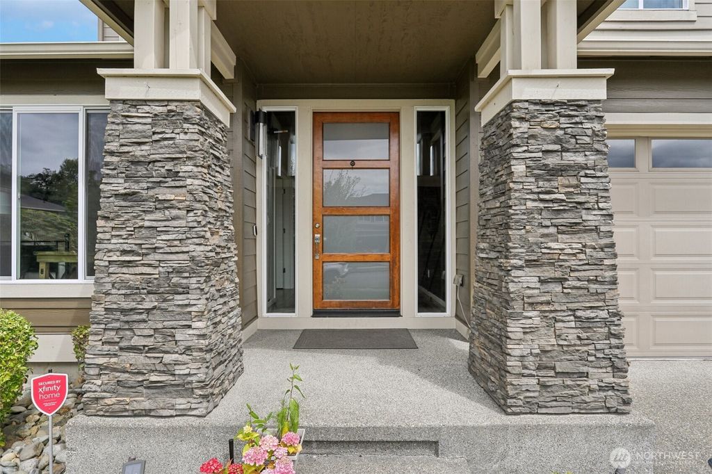 Photo of 5624 S 344th Court, Auburn, WA 98001 (MLS # 2401680)
