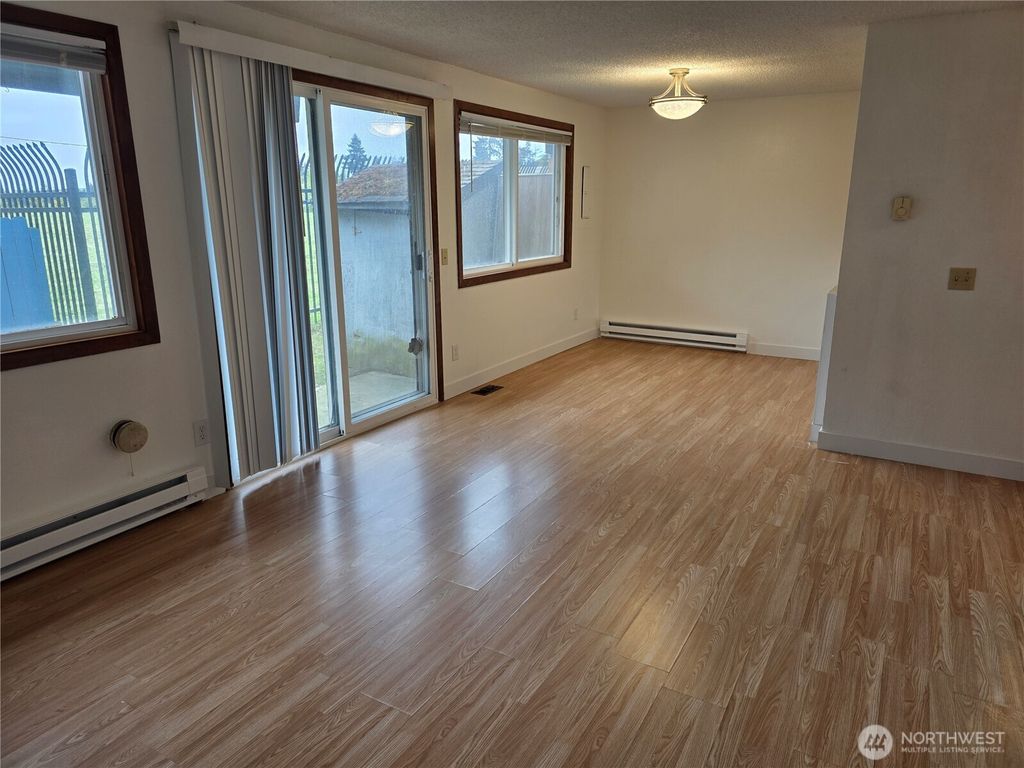 Photo of 3110 S 216th Street #D1, SeaTac, WA 98198 (MLS # 2515640)