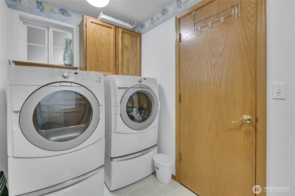 Photo of 565 Bell Court SE, Tumwater, WA 98501 (MLS # 2511224)