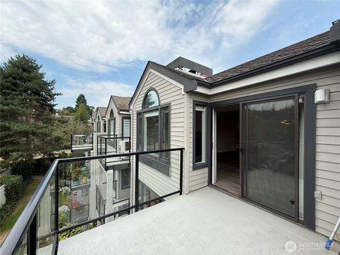 6121 NE 175th Street A-402 Kenmore WA 98028