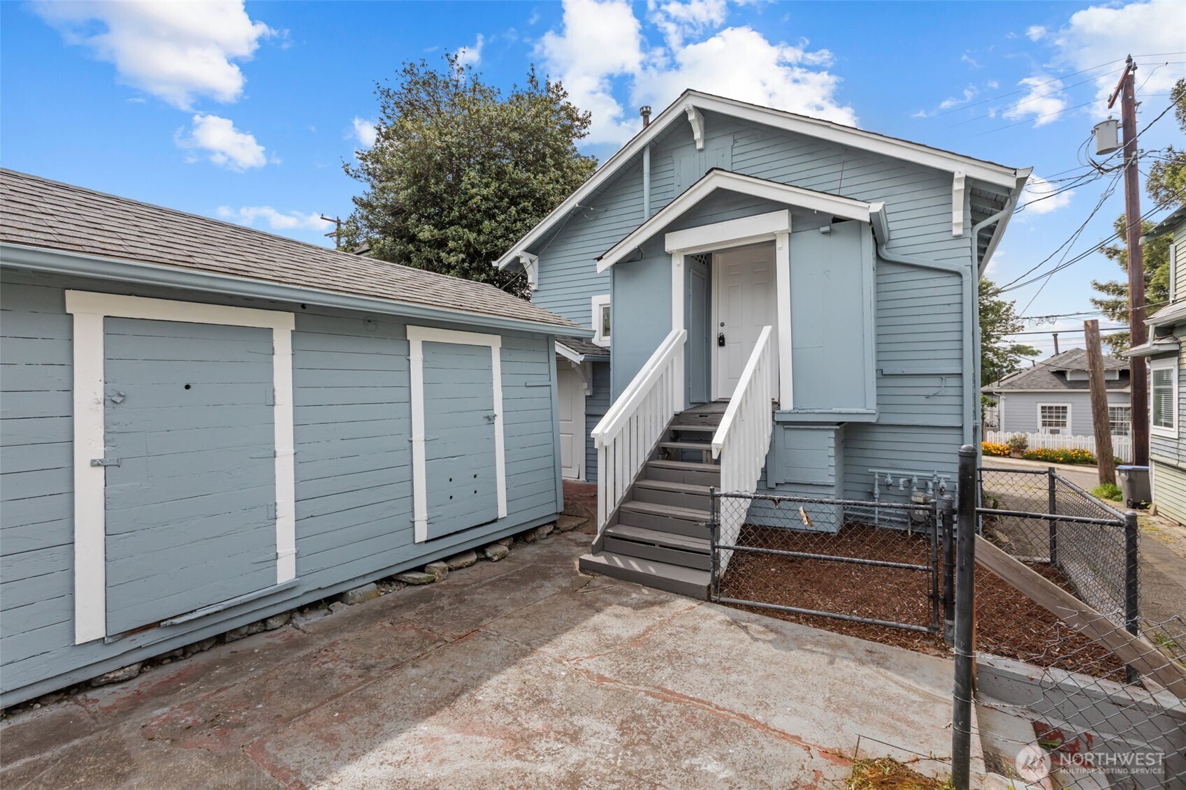926 Pleasant Avenue