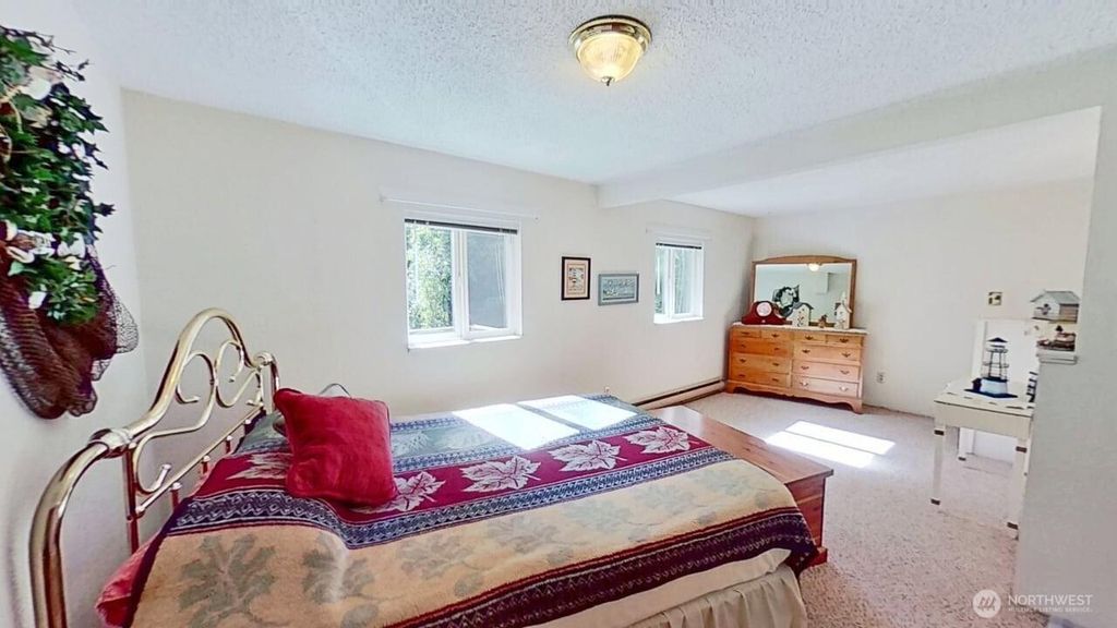 listing image 9363499788616318600