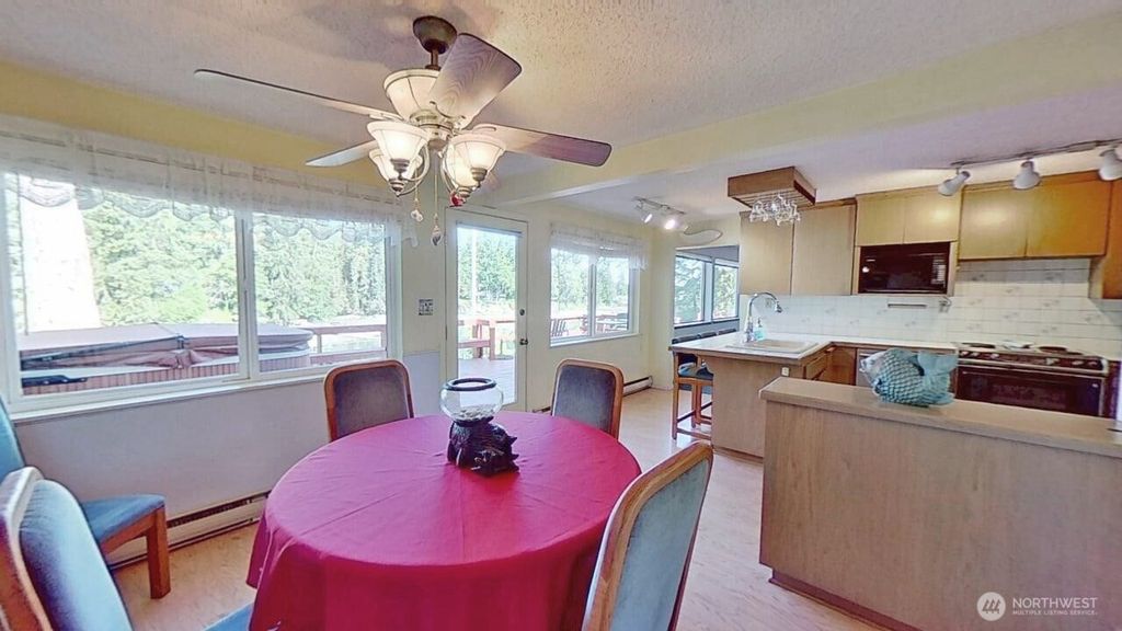 listing image 9366167474179790388