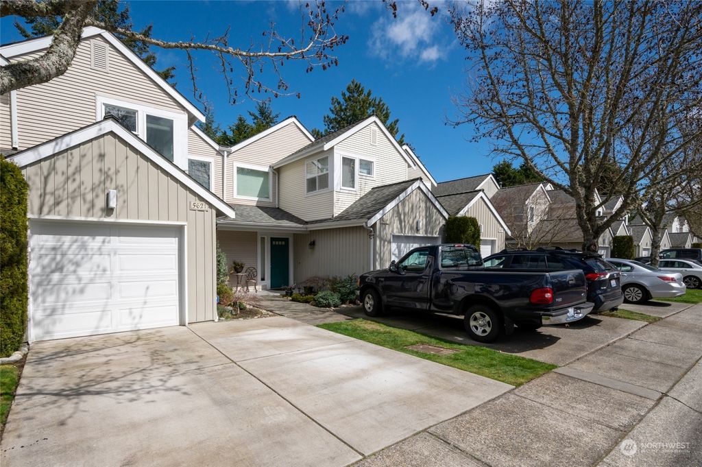 Photo of 5621 N Grove Drive, Mukilteo, WA 98275 (MLS # 2055001)