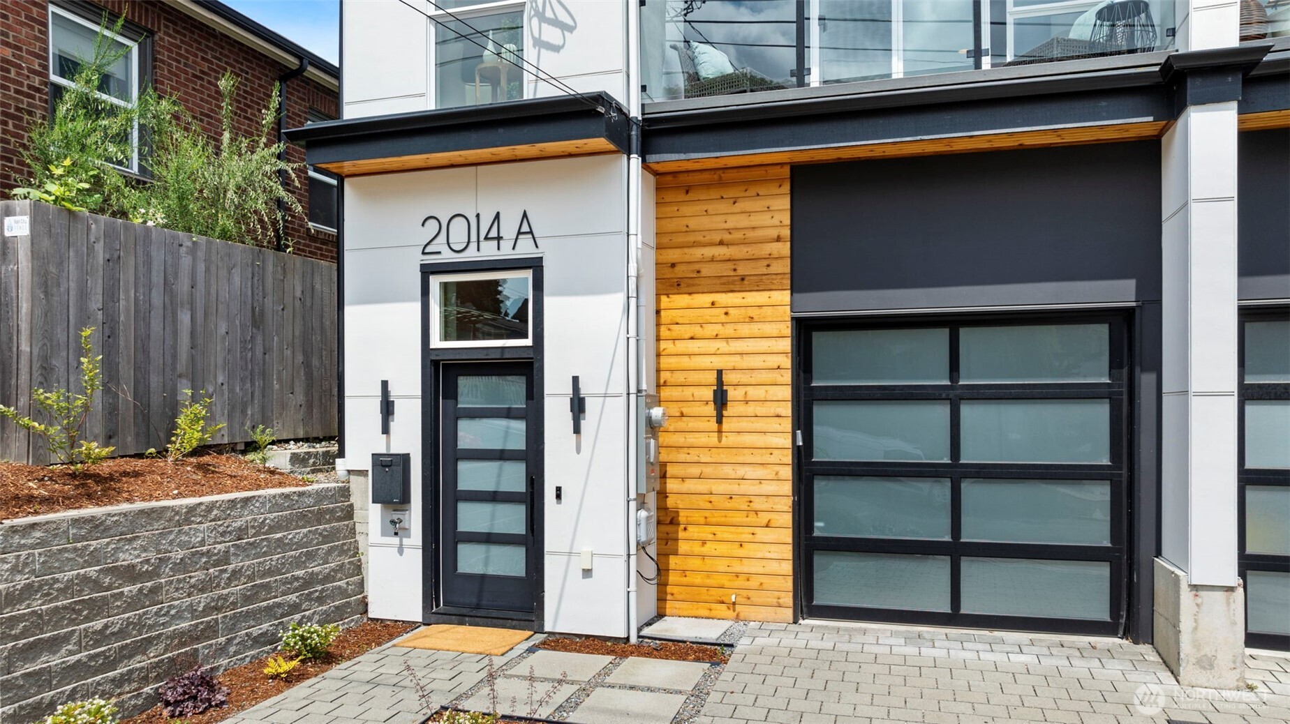 2014 E Pine Street A