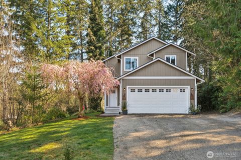 Photo of 320 E Road of Tralee, Shelton, WA 98584 (MLS # 2505238)