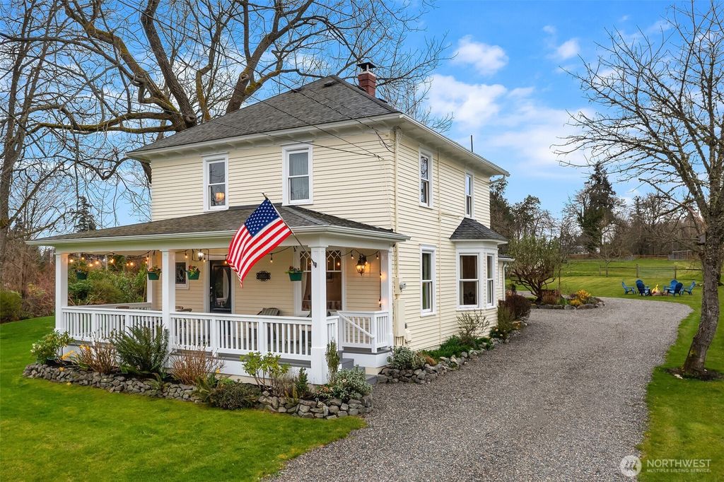 Photo of 6007 SW 240th Street, Vashon, WA 98070 (MLS # 2485027)