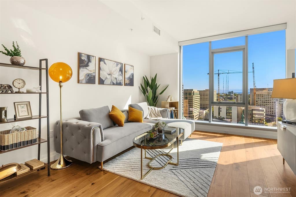 Photo of 800 Columbia Street #2607, Seattle, WA 98104 (MLS # 2570237)