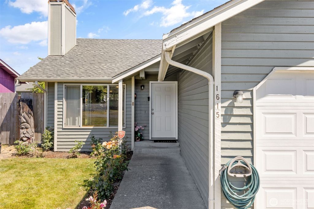 Photo of 1615 E 67th Street, Tacoma, WA 98404 (MLS # 2553194)