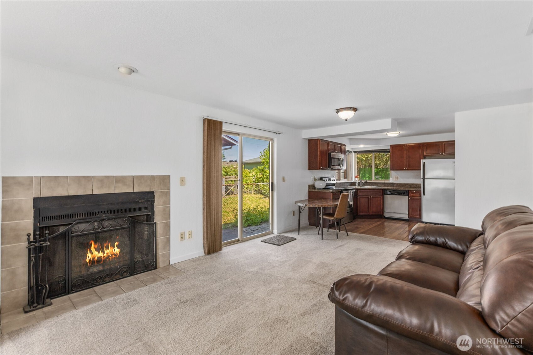 1615 E 67th Street
