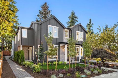 Photo of 639 18th Avenue W, Kirkland, WA 98033 (MLS # 2466976)