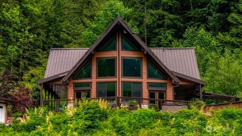 Photo of 15305 Index-Galena Road, Index, WA 98256 (MLS # 2518512)