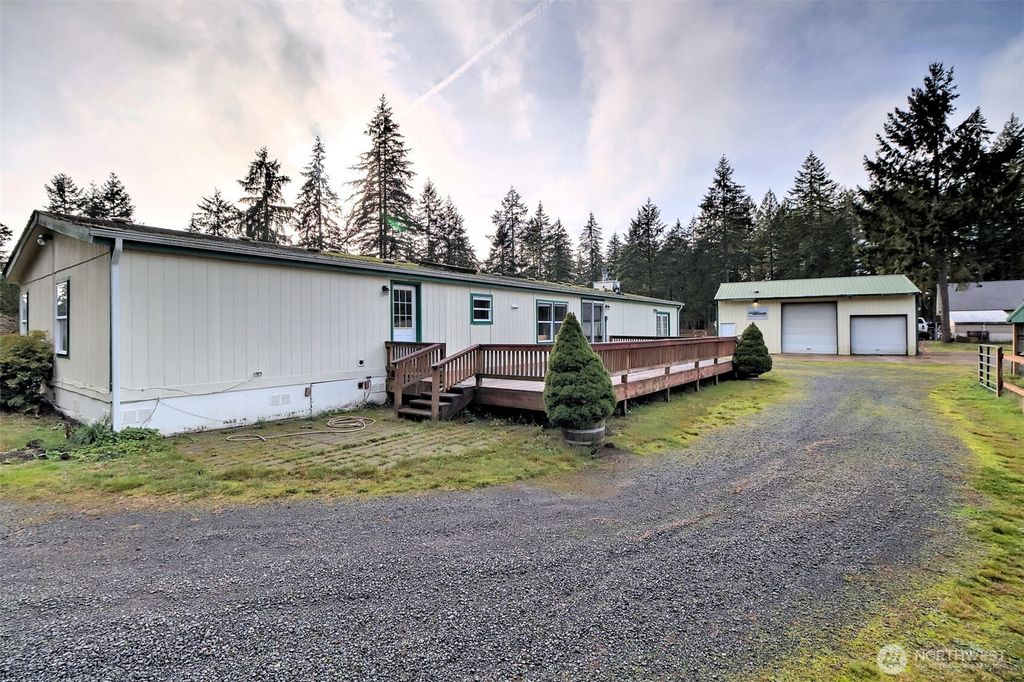 Photo of 221 E Little Bear Lane, Shelton, WA 98584 (MLS # 2457187)