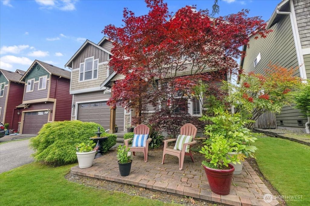 Photo of 624 203rd Place SW, Lynnwood, WA 98036 (MLS # 2377875)