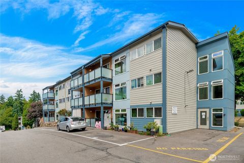 Photo of 15142 65th Avenue S #314, Tukwila, WA 98188 (MLS # 2406853)