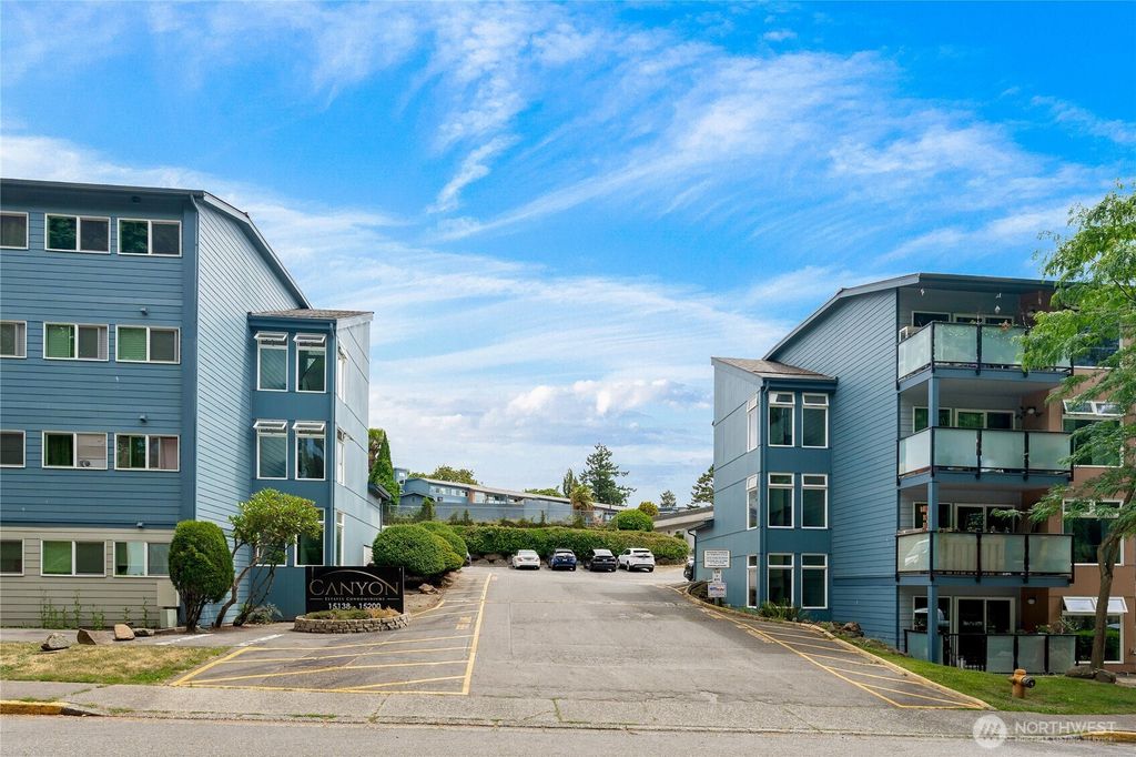 Photo of 15142 65th Avenue S #314, Tukwila, WA 98188 (MLS # 2406853)