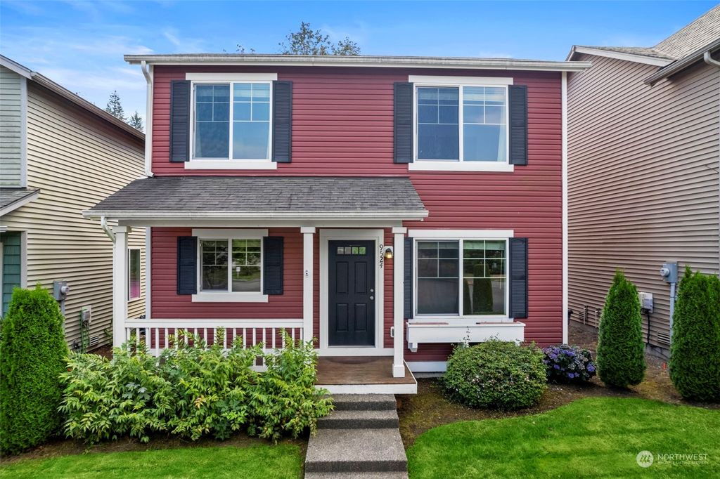 Photo of 9524 Hancock Avenue SE #38, Snoqualmie, WA 98065 (MLS # 1996049)