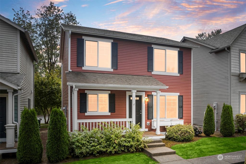 Photo of 9524 Hancock Avenue SE #38, Snoqualmie, WA 98065 (MLS # 1996049)