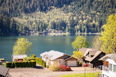 Photo of 491 Maple Grove Road, Port Angeles, WA 98363 (MLS # 2533278)