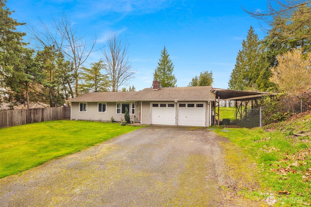 Photo of 14508 SE 276th Place, Kent, WA 98042 (MLS # 2484127)