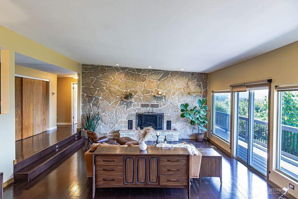 21424 Calhoun Road