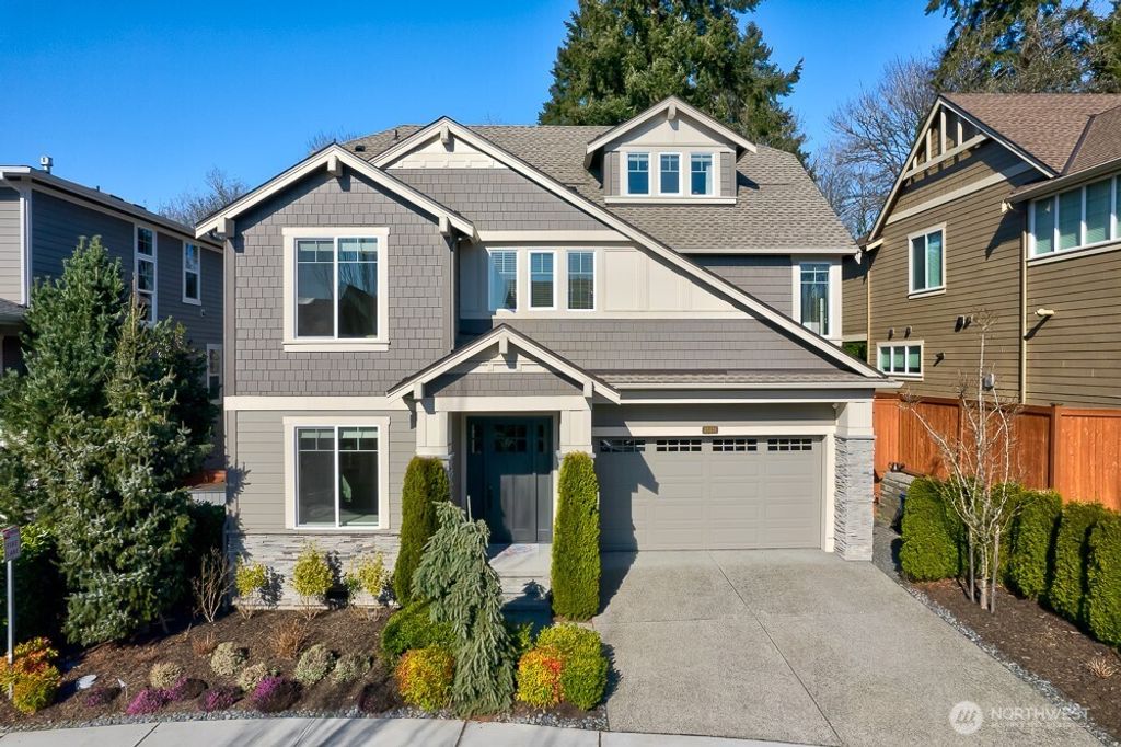 Photo of 15470 NE 107th Way, Redmond, WA 98052 (MLS # 2338798)