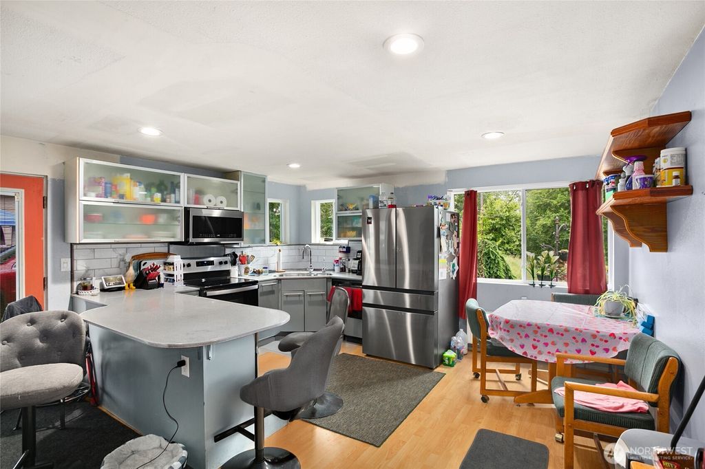 Photo of 7431 S 132nd Street, Seattle, WA 98178 (MLS # 2380486)