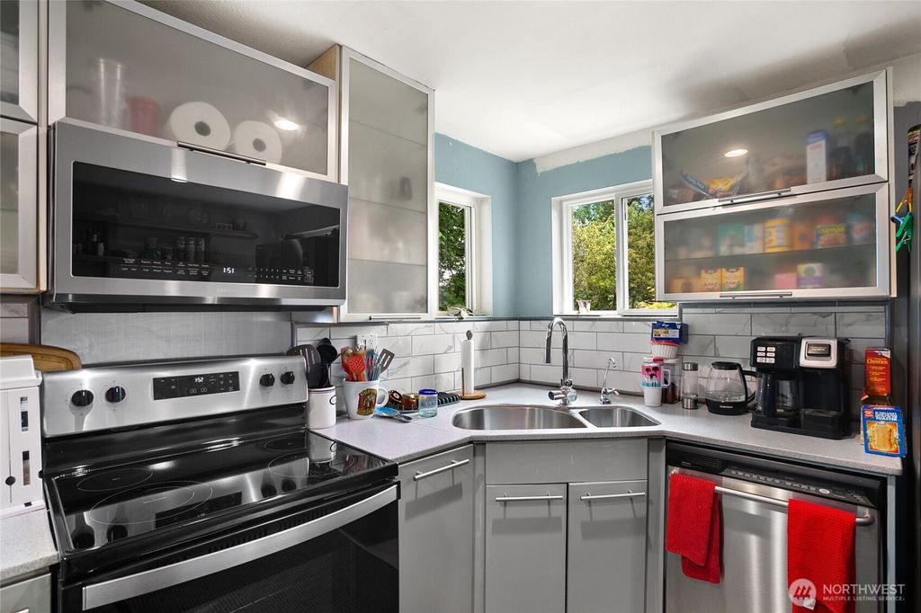 Photo of 7431 S 132nd Street, Seattle, WA 98178 (MLS # 2380486)