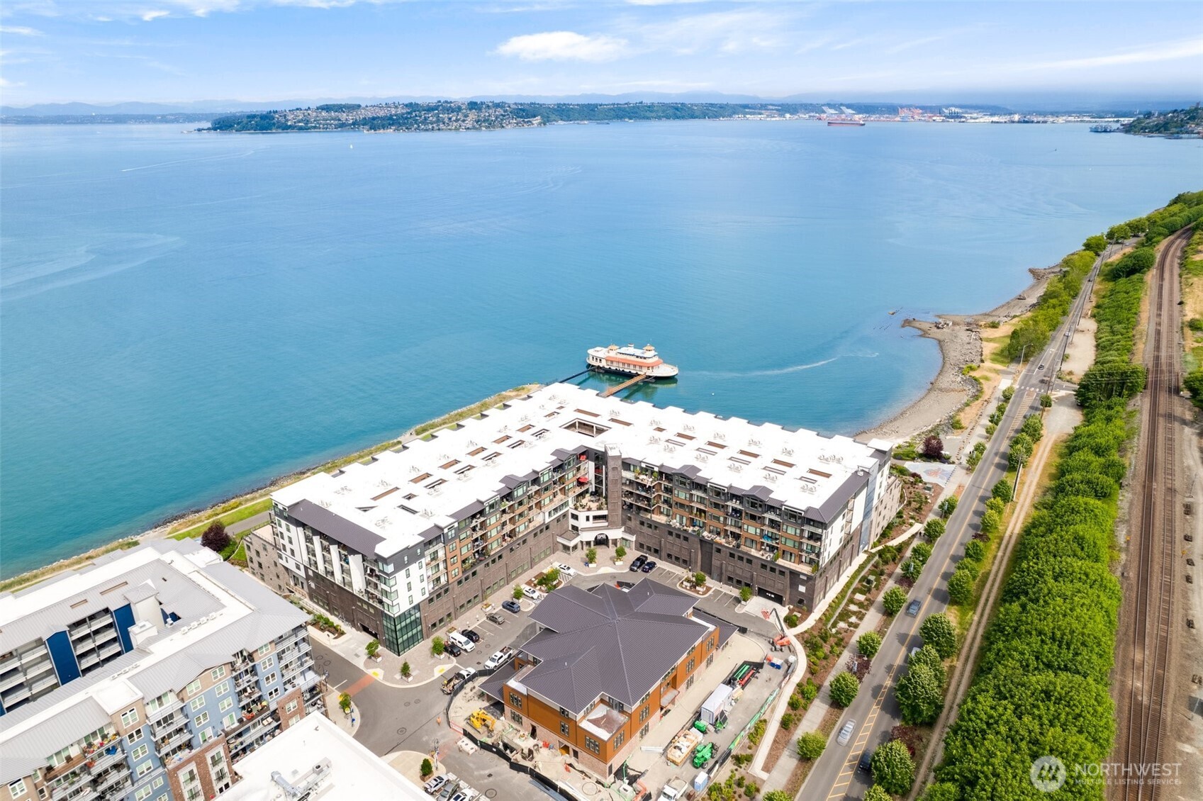 4907 Main Street 321