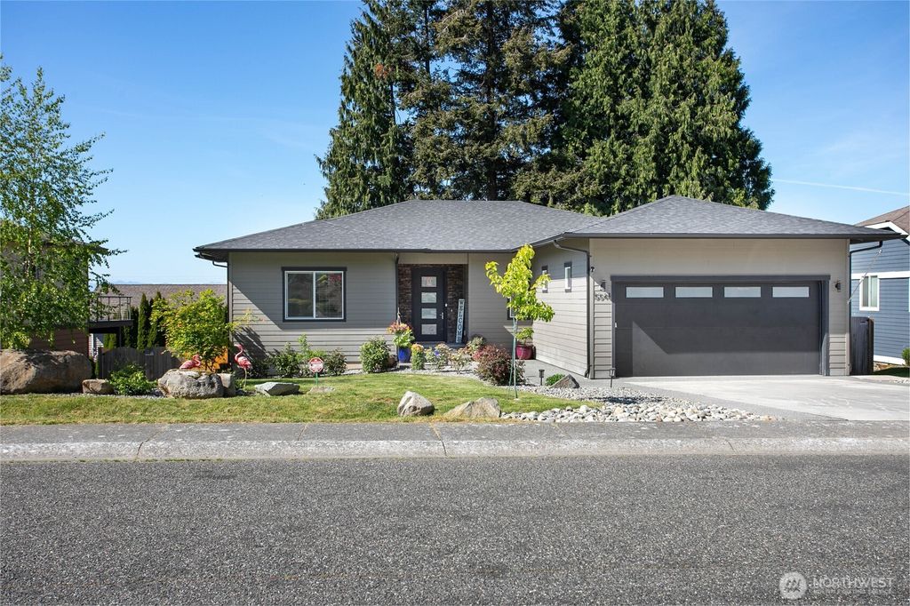 Photo of 5544 Whitehorn Way, Blaine, WA 98230 (MLS # 2518711)