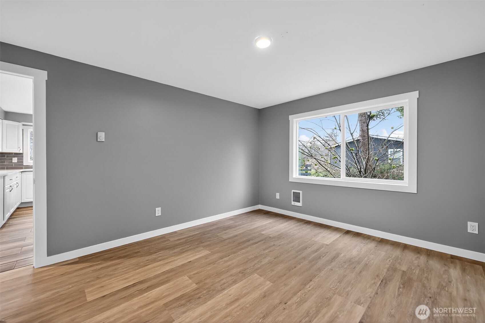 121 E Harriman Street