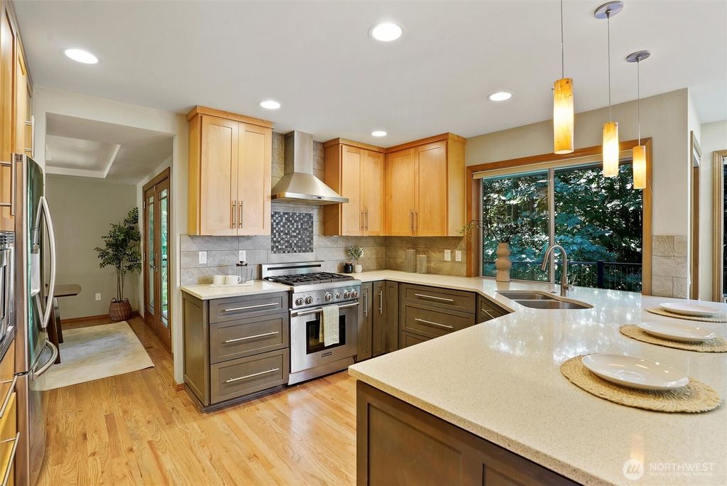 Photo of 16829 69th Place W, Lynnwood, WA 98037 (MLS # 2420672)