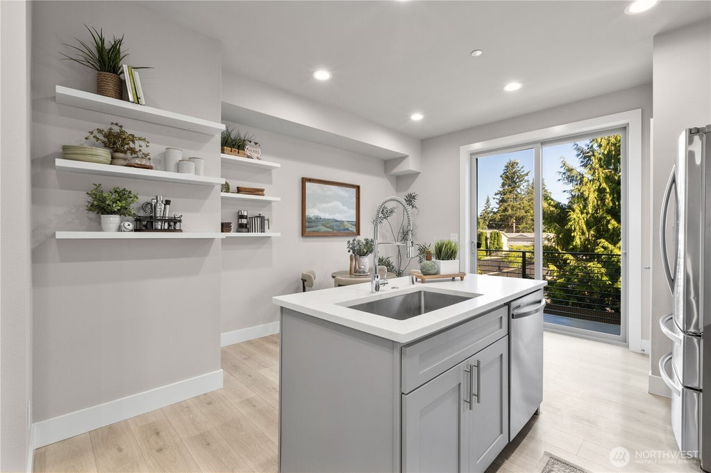 Photo of 5020 148th Street SW #E3, Edmonds, WA 98026 (MLS # 2590048)