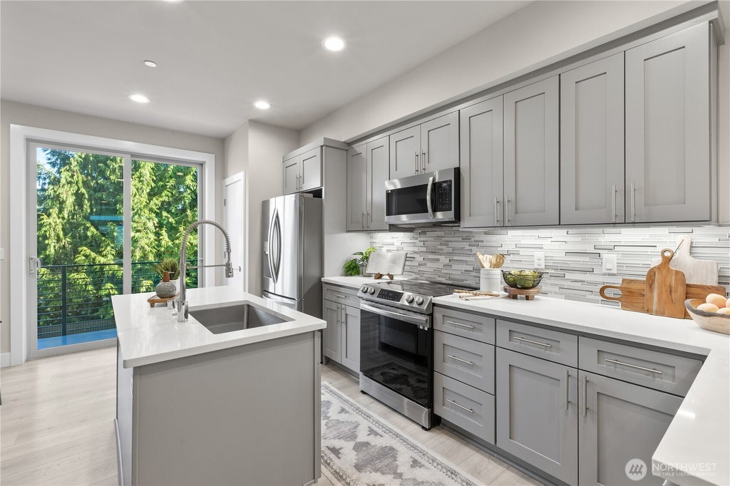 Photo of 5020 148th Street SW #E3, Edmonds, WA 98026 (MLS # 2590048)